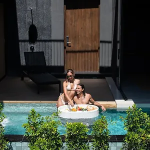 akra-collection-layan.khao-lakhotels.com/